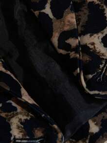 Aveloria Rosie Leopard Print Random Pattern Gold Button Cropped Boxy Shoulder Elegant Versatile Women Blazer Jacket - Multicolor - View 7