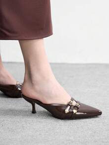 CUCCOO BIZCHIC Sepatu hak rendah runcing berwarna cokelat elegan untuk wanita dengan detail gesper, model selop. - Chocolate Brown - View 6