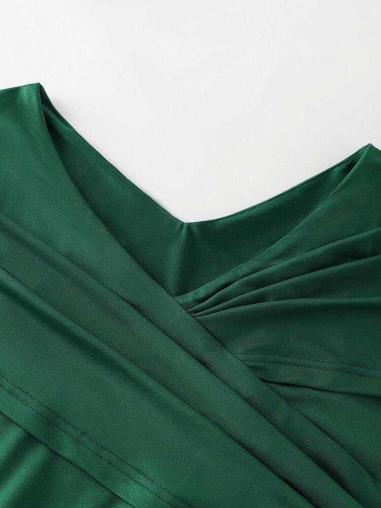 GlowEve Robe longue style A-line avec design patchwork et taille cintrée pour femmes. Élégante pour les vacances, les trajets, la Saint-Valentin, les sorties, le style de rue français, rétro. Polyvalente pour les fêtes. Nouvelle collection printemps/été, couleur verte. - Multicolore - Voir 10