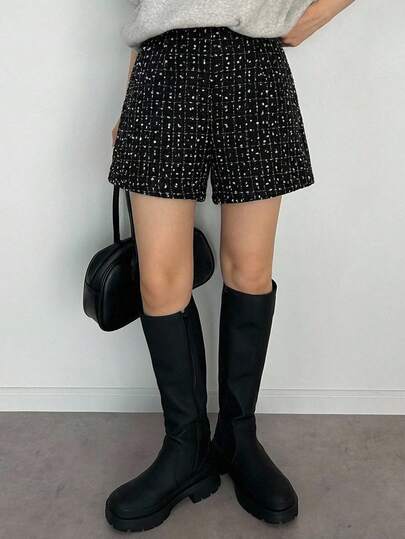 FRIFUL Women's Slim Fit Plaid Loose Casual Versatile Shorts