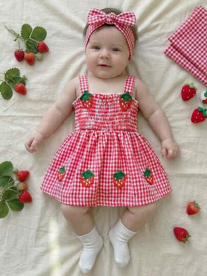 SHEIN Vintaside Kids 新生女宝宝连衣裙，可爱度假风蓝色格子花卉刺绣吊带裙设计，适合春夏外出、派对、拍照、上学等场合，1-9个月