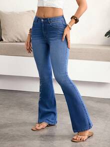 Breezaya 女士休闲水洗花卉刺绣喇叭牛仔裤 - 藍色 - 查看 3