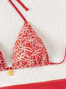 Swim Mod 3件套夏季沙滩度假印花纹理面料金色花朵装饰吊带上衣、侧系带泳裤和纯色网纱裙沙滩比基尼套装 - 紅色 - 查看 6