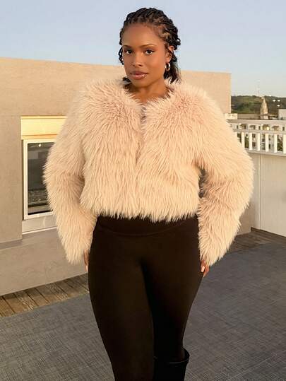 Tyla Gomez 素色開門襟毛茸茸外套