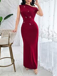 Feyla Women's Elegant Party Rhinestone Embellished Asymmetric Neck Long Dress - Burgundy - View 4