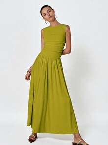 Aveloria Modichic White Minimalist Sophisticated Pleated Crew Neck Sleeveless Dress - Green - View 3