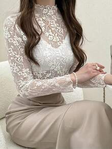 FRIFUL 女士花卉蕾丝领长袖修身衬衫 - 白色 - 查看 4