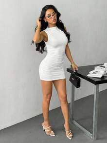 SHEIN PETITE 女士简约纯色立领无袖褶皱修身迷你连衣裙，夏季感恩节假日派对礼服 - 白色 - 查看 3