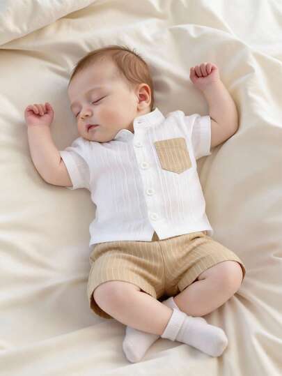 SHEIN Conjunto de estilo caballero de manga corta para bebé recién nacido, vestimenta de verano minimalista y artística casual para infantes