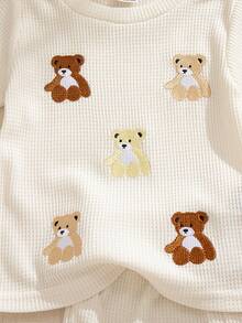 Souflis Souflis 男婴卡通熊刺绣圆领短袖上衣搭配纯棕色短裤，风格活泼，适合日常穿着、户外活动和舒适的居家穿着，轻松打造可爱的儿童装扮。 - 杏色 - 查看 9