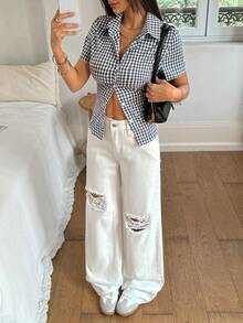 Rivivi Women's Loose Fit Straight Leg Distressed Pocket Jeans - White - View 7