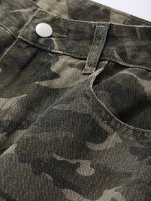 DAZY Women's Loose Fit Camouflage Denim Jeans, Korean Street Style Petite - Army Green - View 4