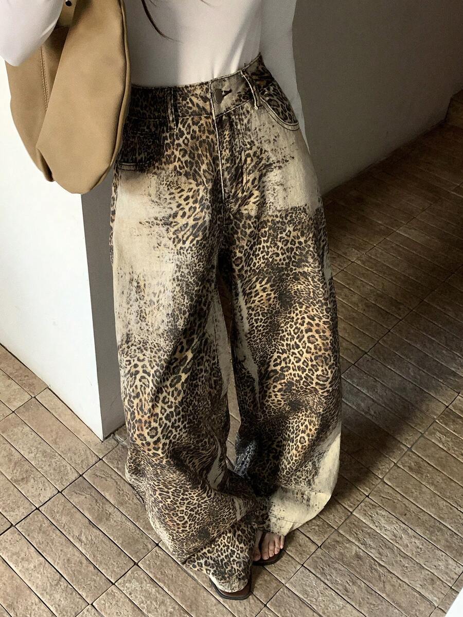 DAZY 女士宽松版型豹纹印花休闲牛仔裤 - 棕色 - 查看 1
