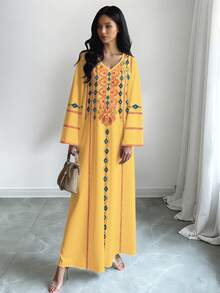 SHEIN Najma 花卉几何条纹刺绣印花黄色长款连衣裙，优雅V领长袖连衣裙，时尚阿拉伯风格连衣裙，适合春夏穿着 - 彩色 - 查看 4