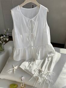 SHEIN EZwear 大尺碼女款純棉兩件套，白色紅白格紋繫帶前襟三蝴蝶結上衣與短褲，夏季海灘度假居家休閒套裝 - 白色 - 查看 6
