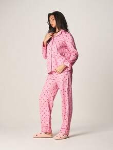 MISSGUIDED Bộ đồ ngủ in hình trái tim, áo dài tay và quần cùng màu, đồ mặc nhà, bộ sưu tập Valentine. - Hồng - Xem 3