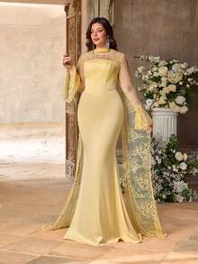 Aureia فستان طويل بأكمام طويلة شفافة وذيل سمكة، مناسب للسهرات والمناسبات المسائية والمواعيد والعطلات وعيد الحب والزفاف والخدم، مع وشاح ساتان مزخرف بالدانتيل الأصفر الفاتح الأنيق والرومانسي بحجم كبير - أصفر - مشاهدة 4