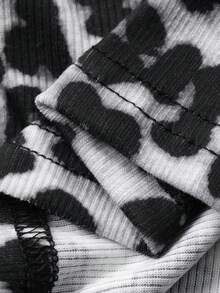 DAZY Women's Lace Patchwork Leopard Print Long Sleeve Fitted T-Shirt - Black and White - View 7