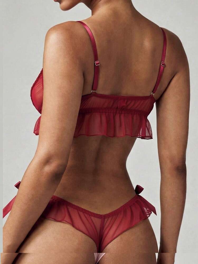 MISSGUIDED Conjunto de lencería de malla de encaje con volantes