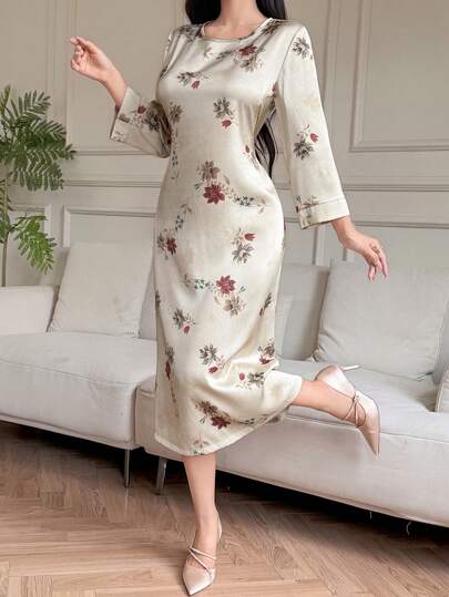 Vivie Lora 女士宽松圆领腰带印花中长连衣裙