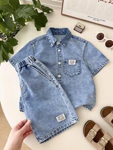 LMoss Kids 2pcs/Set Young Boy New Casual Soft Cute Blue Denim Short Sleeve Shirt And Long Jeans Shorts Set Spring Summer,For Kids Spring/Summer Dailywear Outfits,Boys Streetwear Outfits,Boys Beach Outfit,Vacation Outfits For Boys,Casual Clothes For Boys,Graphic Two-Piece Set,Toddler Two-Piece Set,4-Year-Old Boys Two-Piece Set ,Summer Two-Piece Set,Casual Two-Piece Set - Light Wash - View 9