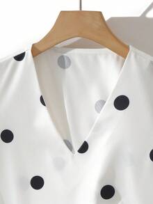 Franclia Women's Summer French Casual Minimalist V-Neck Sleeveless Polka Dot Print Loose Pullover Blouse - White - View 3