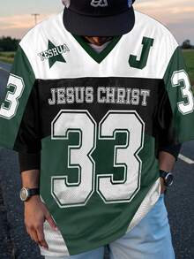 Aesthetic Post Camiseta de manga corta con cuello en V, estampado de letras y números y contraste de color para hombres - Multicolor - Ver 1