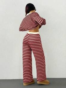SHEIN PETITE 女款 2 件套 寬鬆條紋 V 領落肩長袖 T 恤與彈性腰長褲，酒紅色，秋季休閒居家開學毛衣套裝，適合嬌小女性 - 紅色 - 查看 2