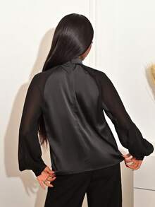 Mima John 黑色现代都市镂空缎面长袖衬衫 - 黑色 - 查看 2