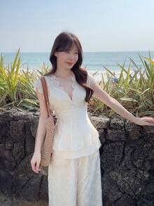 DAZY Women's French Retro Hollow Out Embroidery Design Lightweight Chiffon Blouse And High Waist Pants 2 Pieces Set - Apricot - View 5