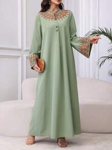 Al Najma V领前开襟纽扣波西米亚风刺绣阿拉伯连衣裙 - 綠色 - 查看 6