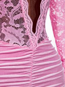 Amplova Christmas Vibe Deep V Waist Cinched Bodycon Mini Dress - Pink - View 7