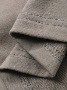 DAZY Áo thun nữ cổ tròn, vai rớt, dáng rộng, đính hạt chữ, kiểu dáng thường ngày. - Màu Khaki - Xem 7