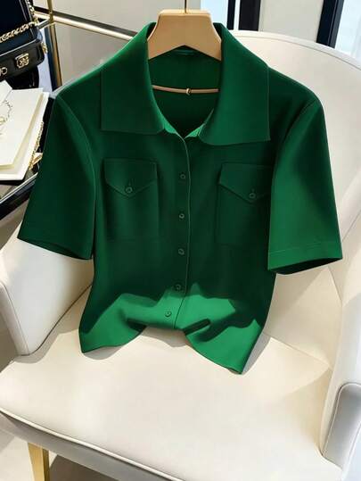 Franclia Sophisticated And Elegant Green Short-Sleeved Women's Blouse With A French-Inspired Design And Pockets, Perfect For Summer, Beach, Casual, Formal, Or Office Wear.Graduation Season Attire, Fashionable Casual Commuter Wear, Business Office Wear, Versatile And Stylish Everyday Casual Wear, Urban Teacher's Professional Attire
