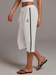 Athîral Women's Casual White Elastic Waist 7/8 Pants - White - View 6