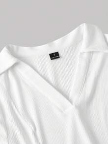 SHEIN MOD 复古卡其色荷叶边领针织迷你连衣裙 - 学院风，70年代复古风，休闲舒适，通勤必备，尽显老钱气质，完美适用于校园装、教师服和办公室着装。 - 白色 - 查看 3