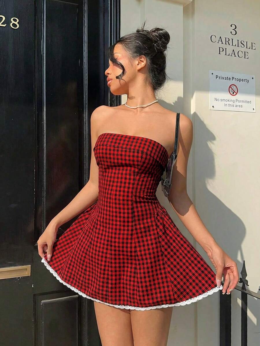 Aloruh 女士性感复古红白格子印花褶皱腰身度假迷你连衣裙 - 紅色和黑色 - 查看 1