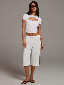 Athîral Women's Casual White Elastic Waist 7/8 Pants - White - View 2