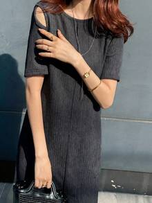 FRIFUL 女士圆领短袖露肩纹理直筒休闲连衣裙 - 黑色 - 查看 5