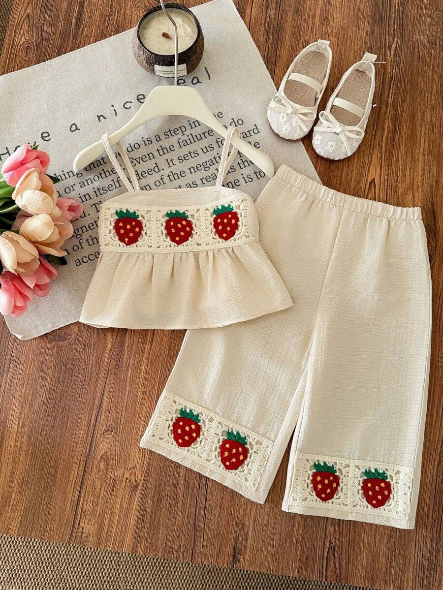 SHEIN Baby Girl Vacation Casual Apricot Strawberry Print Camisole And Pants Set - Beige - View 1