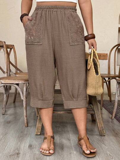 Weeklong Pantalones casuales de vacaciones de talla grande con decoración de encaje en los bolsillos, cómodos y estilizadores