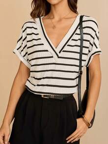 Lymera 女士新款时尚休闲百搭黑白条纹提花蝙蝠袖短袖V领T恤 - 彩色 - 查看 4