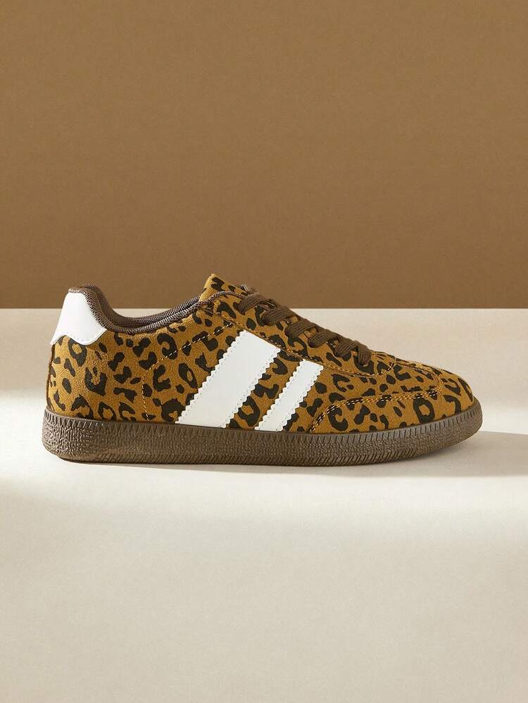 CUCCOO EASI 2026 New Spring Women Retro Versatile Casual Sneakers, Flat White Shoes