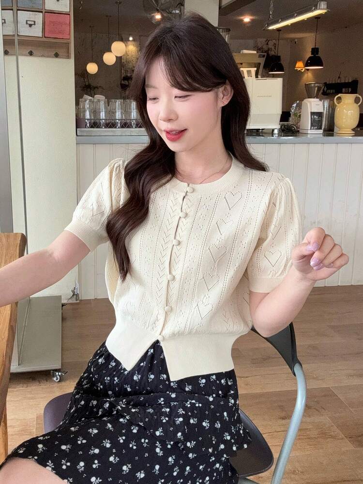 DAZY Women's Round Neck Knit Korean Style Heart Short Sleeve Knit