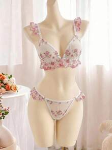 Esselle 2pcs/Set Women Romantic Floral Embroidered Lingerie Set - White - View 6