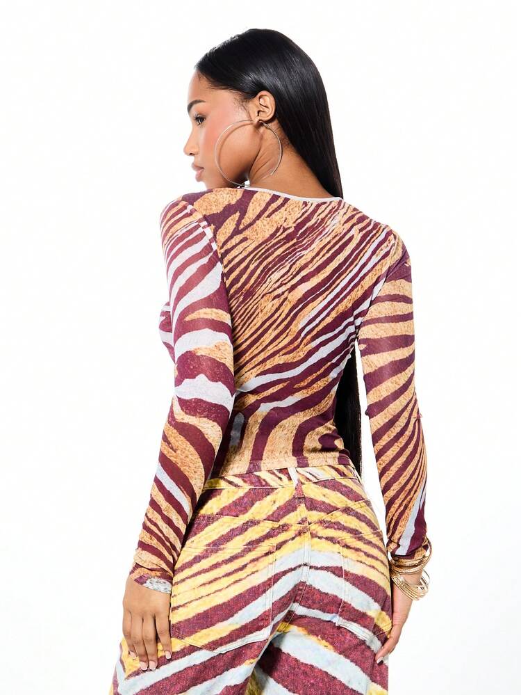 SUMWON WOMEN Long Sleeve Abstract Swirl Pattern Top