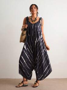 Freevana Bohemian Black Line Floral Print V-Neck Maxi Jumpsuit, Loose Wide Leg Vacation Style Romper, Slimming Drape Casual Jumpsuit, Summer - Black - View 5