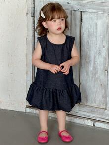 DAZY Vestido de mezclilla sin mangas con cuello redondo y volantes, estilo coreano para niñas pequeñas - Azul - Ver 4