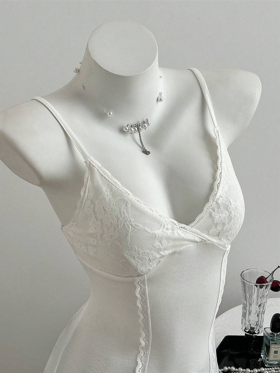 Elamini 女士蕾丝拼接针织高弹罗纹吊带背心 - 白色 - 查看 1