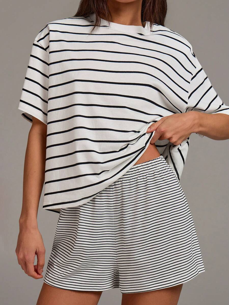 Athîral Damen lässiges, luftiges Gestreiftes Kurzarm-Top und Shorts Set, Sommer - Verschiedenfarbig - Übersicht 1